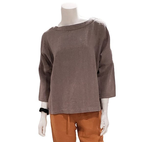 100% Linen, Tulip Top - Picture 2 of 2